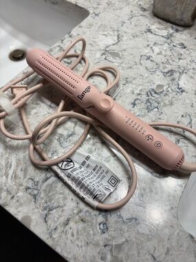 FREE! extra TYMO styling tool Lange Pink Mini Hair Straightener and Curler